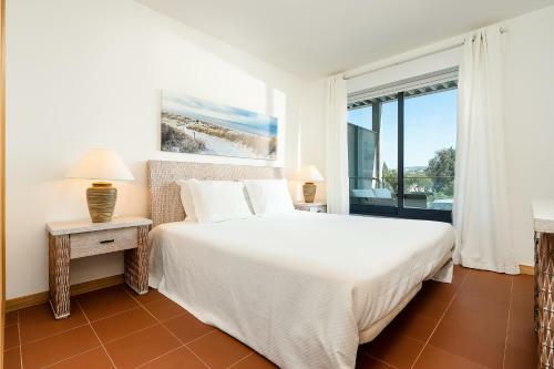 Apartment Residence Golf , With Graden And Pool