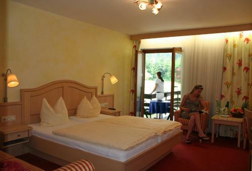 Hostal Hotel Gasthof Zur Wacht