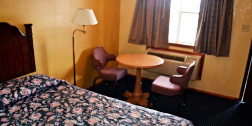 Motel Aloha Inn