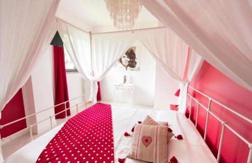 B&B The Divine