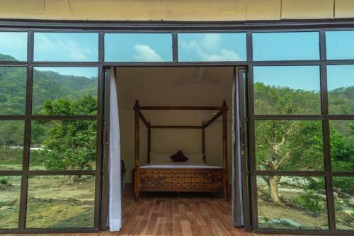 Hotel The Ayali Riverside Resort