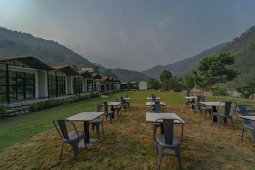 Hotel The Ayali Riverside Resort