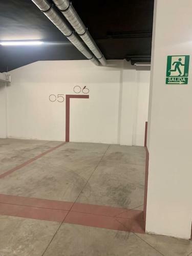 Apartamento Yellow Sail M�dano 2 Dormtiorios Con Parking