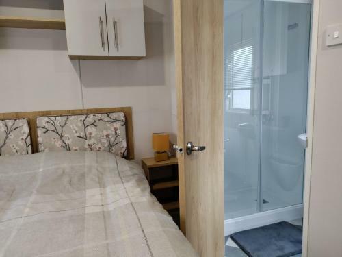Modern 2 Bed Caravan In Forfar Scotlan