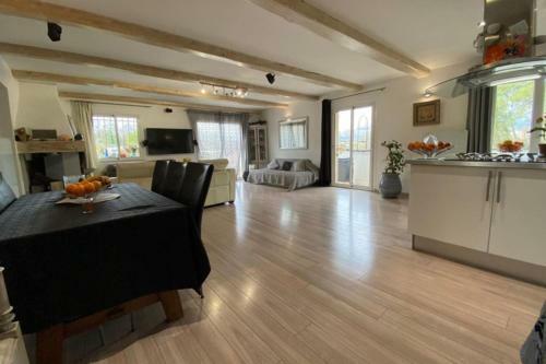 120 M With Terrace-garden-pool And View