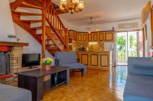 Villa Cottage Dolphins First In The Sea