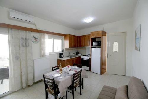 Premium Two-bedroom Apartment, Close To Beaches!