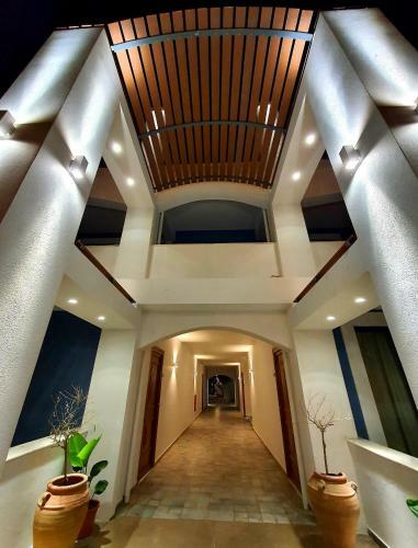 Eleni Beach Apartment