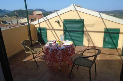 Eleni's House In Valaneio