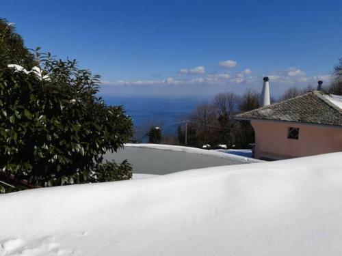 Villa Tsagkarada Country Estate With Pool