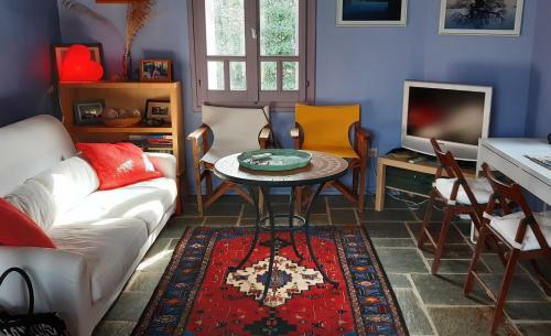 Villa Tsagkarada Country Estate With Pool