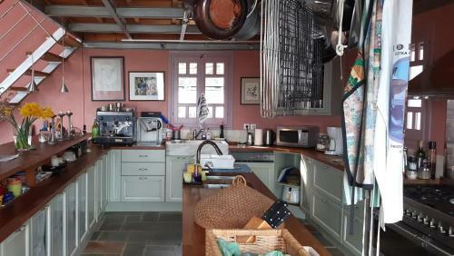 Villa Tsagkarada Country Estate With Pool