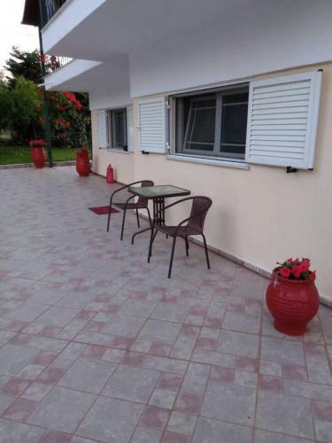 Remarkable 2-bedroom House In Veroia