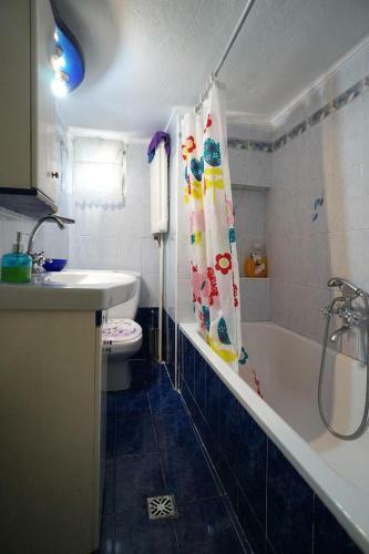 Myrto Apartment