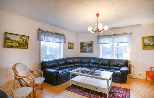 Stunning Home In Kalv With 4 Bedrooms