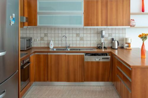 Cheerful 2 Bedroom Villa With Garden