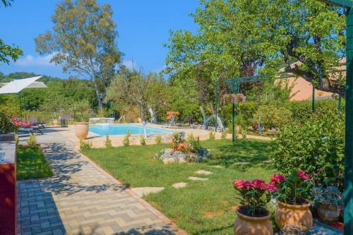 Villa The Red House In Dassia