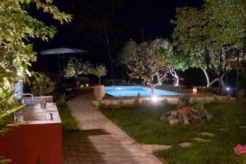 Villa The Red House In Dassia