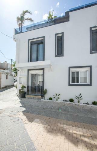 Apartamento Casa Antonis - Modern Kalithea Home