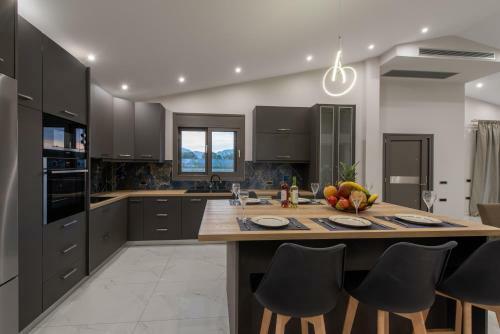 Sunday Villa