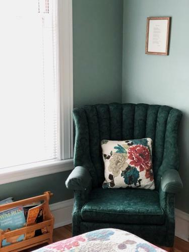 Mahogany Manor Bed & Breakfast