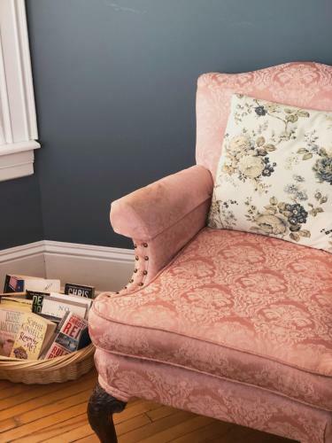 Mahogany Manor Bed & Breakfast