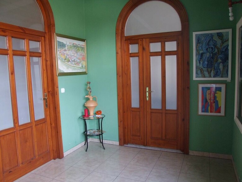Hostal Art Guesthouse