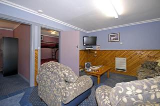 Homelea Accommodation Spa Cottage & Apartments
