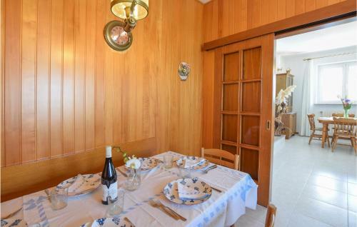 Awesome Apartment In Grado With Wifi And 2 Bedrooms