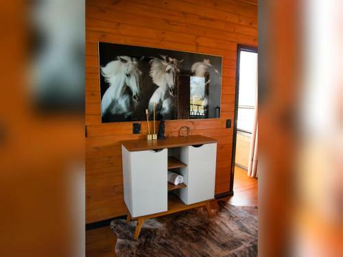 Cabana Horses _ La Contemporanea Cabanas
