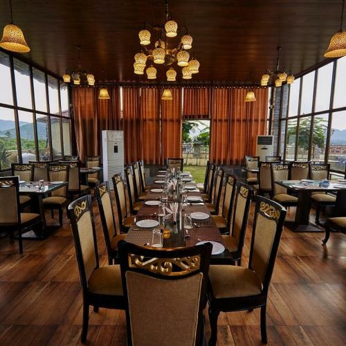 Hotel Vijaygarh Resort & Cottages With Pool