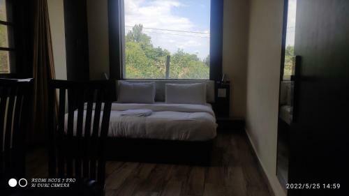 Hotel Dhauladhar Hills