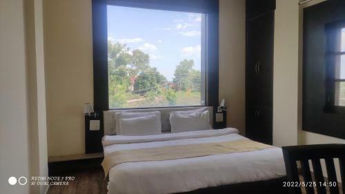 Hotel Dhauladhar Hills