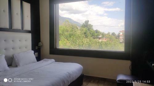 Hotel Dhauladhar Hills