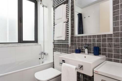 Modern Luxury Apartment Fira Bcn