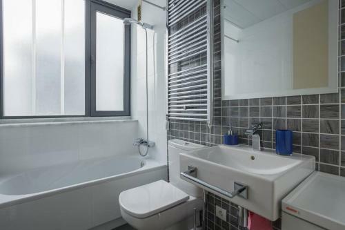 Modern Luxury Apartment Fira Bcn