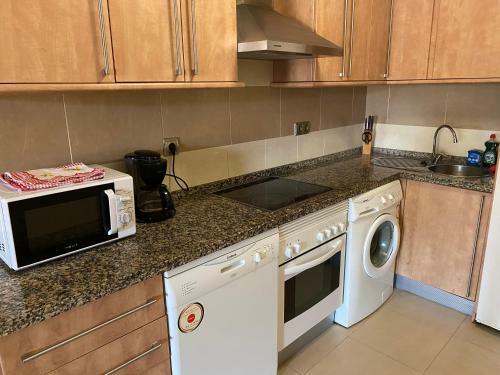 Apartamento Primera L�nea De Playa Isla Canela