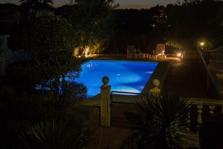 Chalet En J�vea