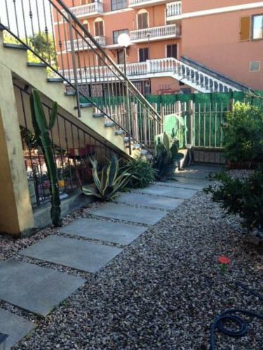 Appartamento A Schiera Con Giardino