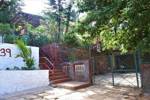 Apartamento Beyond Stay Casa Fermina's, Alibaug