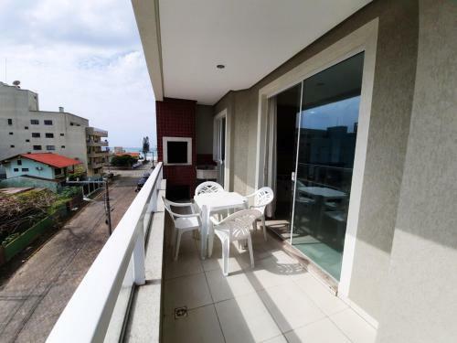 Apartamento 3 Quartos 8 Pessoas A 50 Mts Da Praia De Bombas