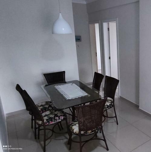 Apartamento 3 Quartos 8 Pessoas A 50 Mts Da Praia De Bombas