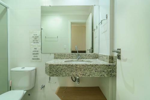 Apartamento 2 Dormit�rios Com Churrasqueira