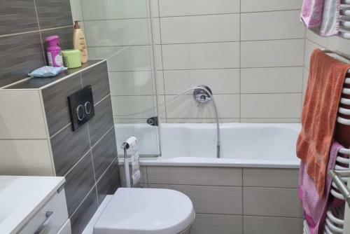 Id 7034 - Private Apartment