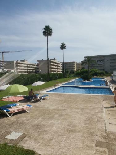 Apartamento Pina Beach Holidays