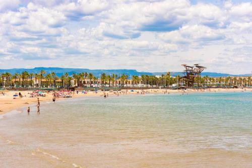 La Perla Apartment, Paradis Park - 50m Playa - Solarium - Wifi - Pool