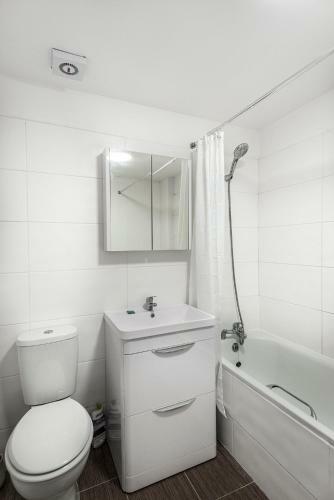Harbour View: 2 Bedroom Apartment By Royal Harbour