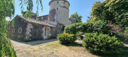 Ch�teau De Mauras Maison D'h�tes