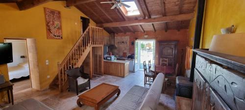 Ch�teau De Mauras Maison D'h�tes