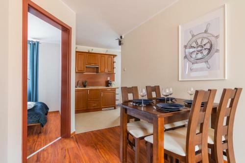 Flatbook Apartamenty - Port Stegna